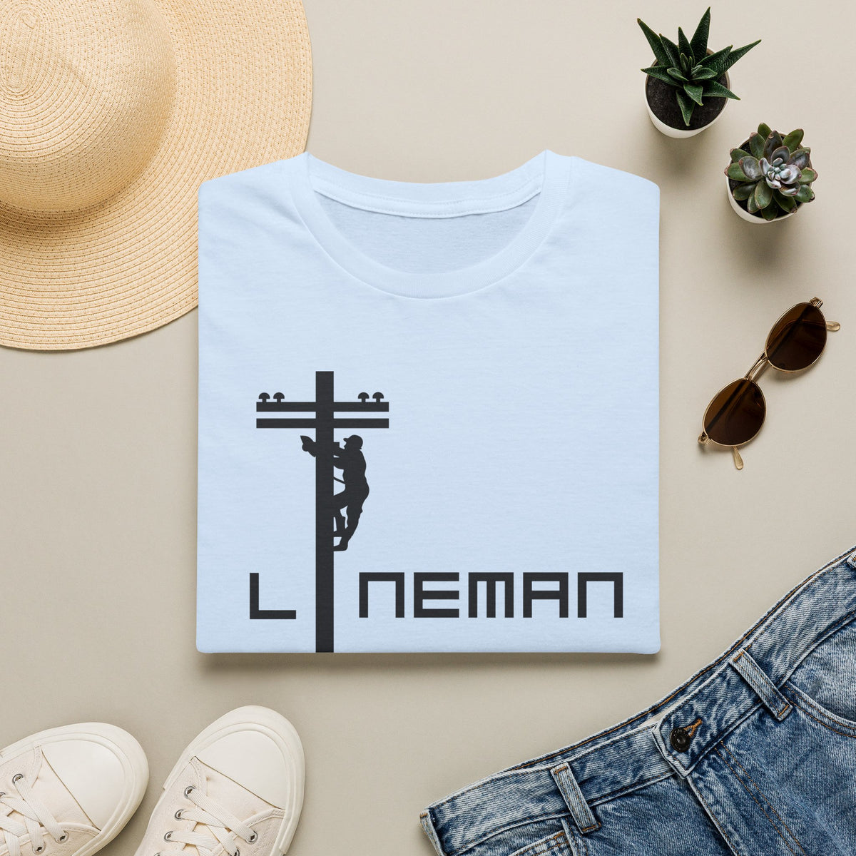 Lineman pillows - Tee