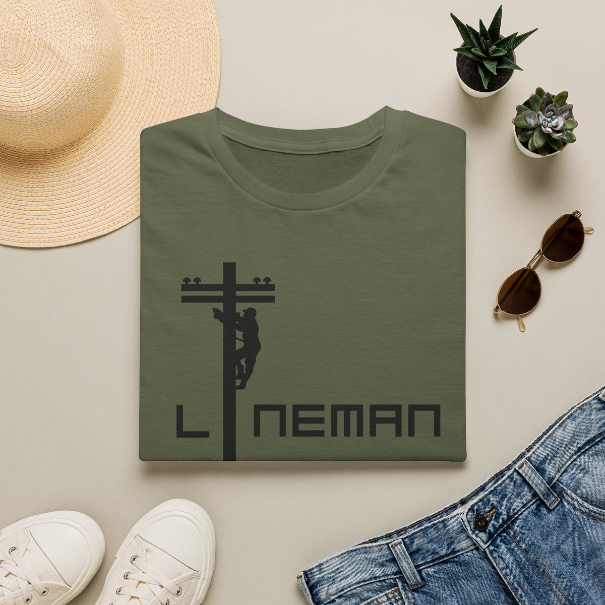 Lineman pillows - Tee