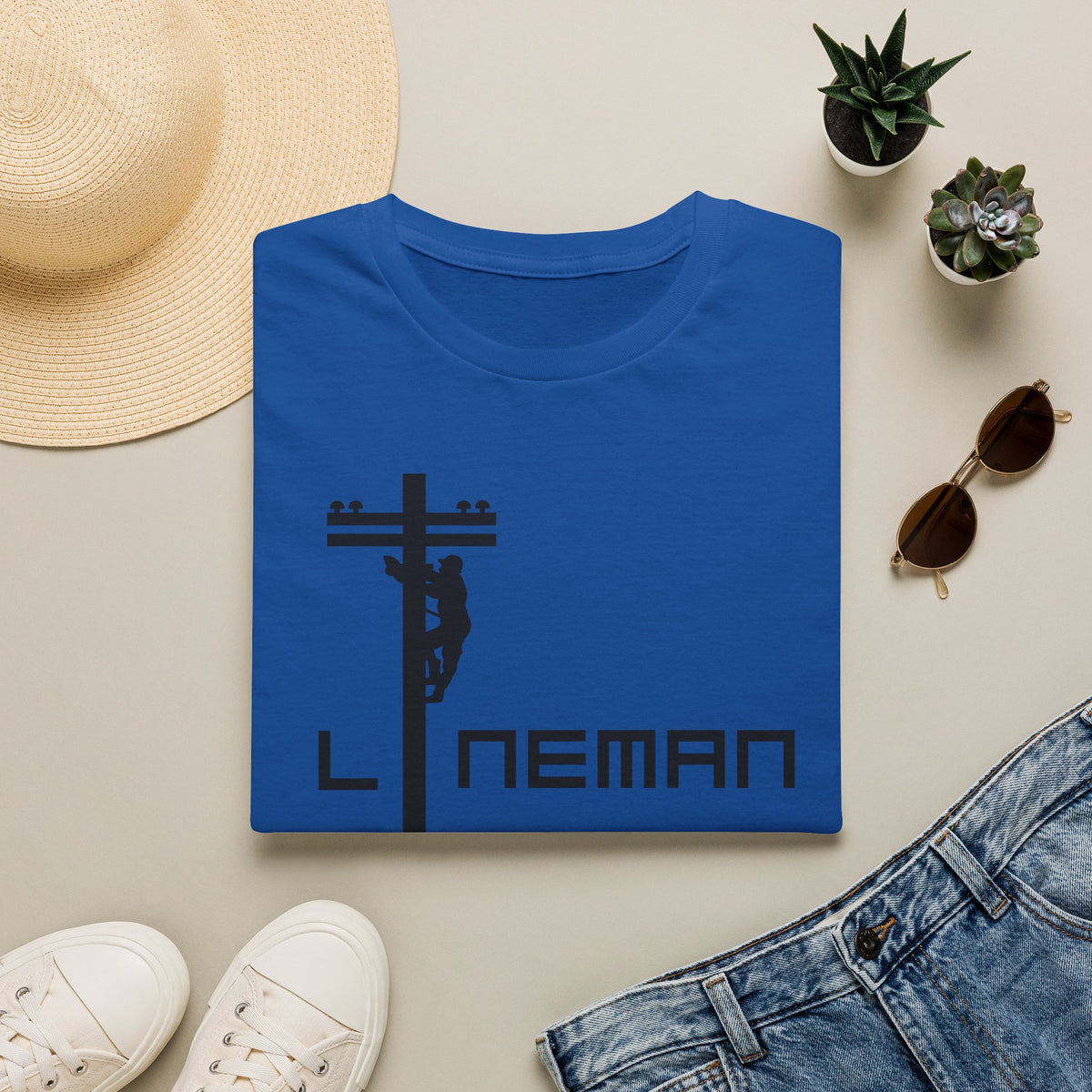 Lineman pillows - Tee