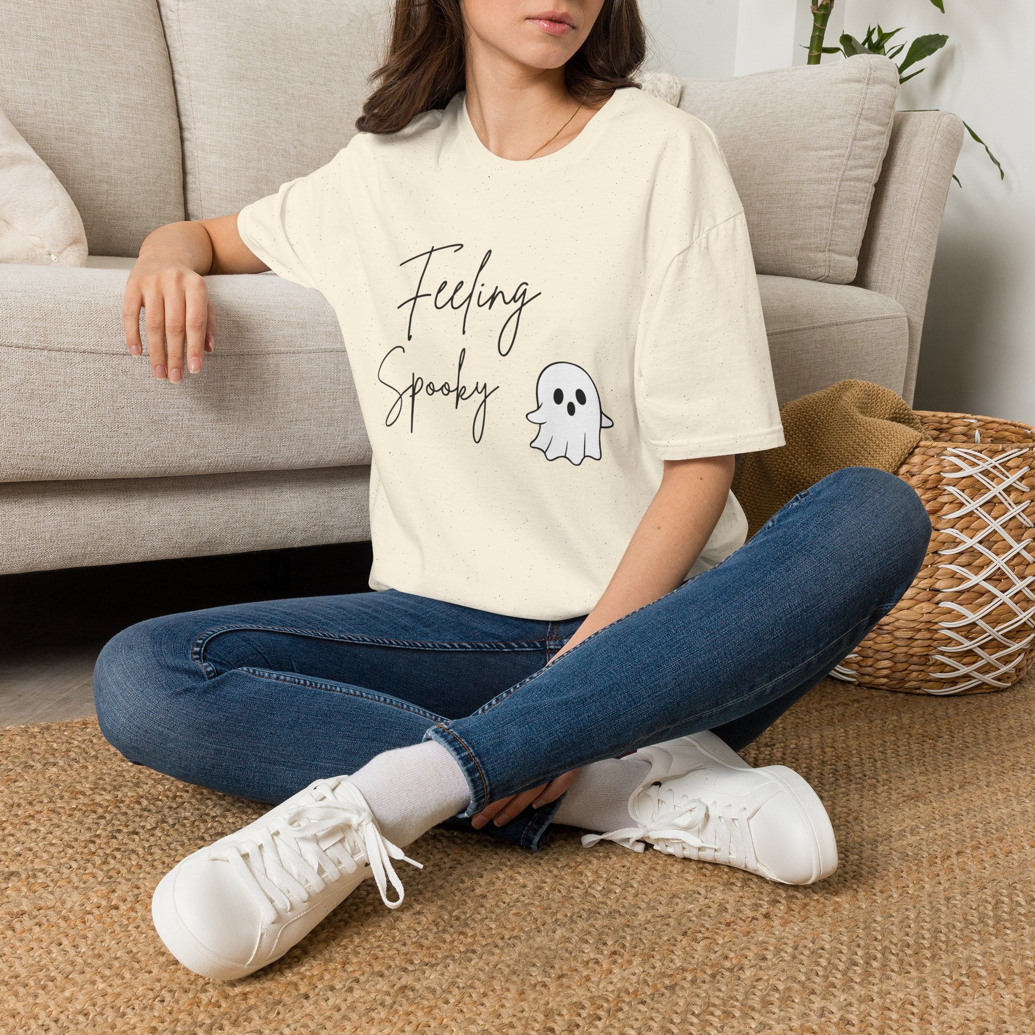 Feeling Spooky - Ghost - Tee