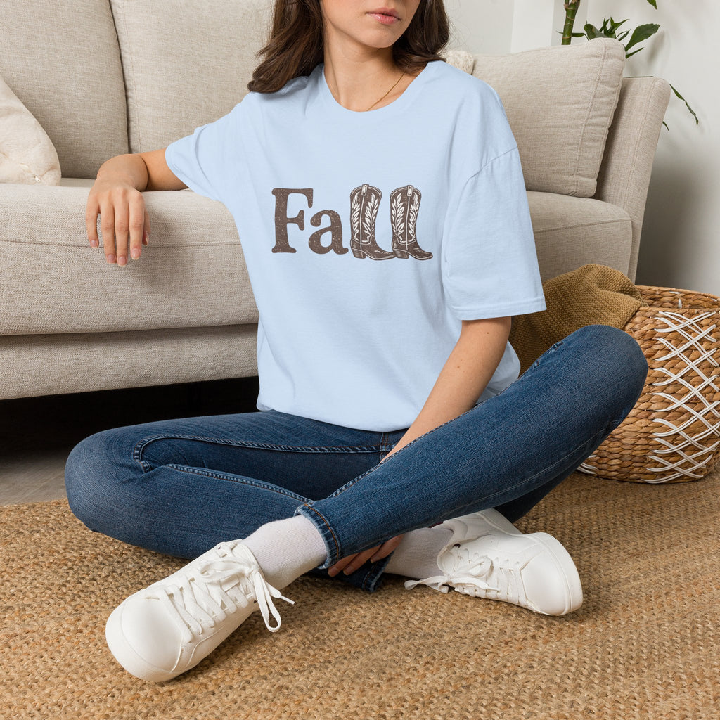 Fall - Fall with boots - Tee
