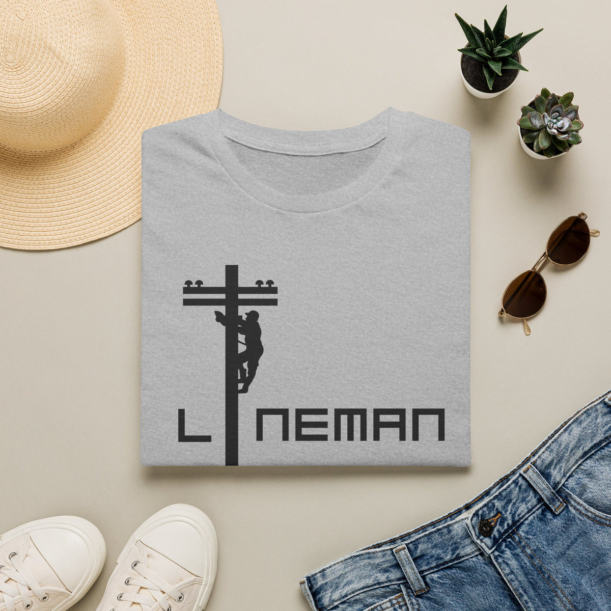 Lineman pillows - Tee